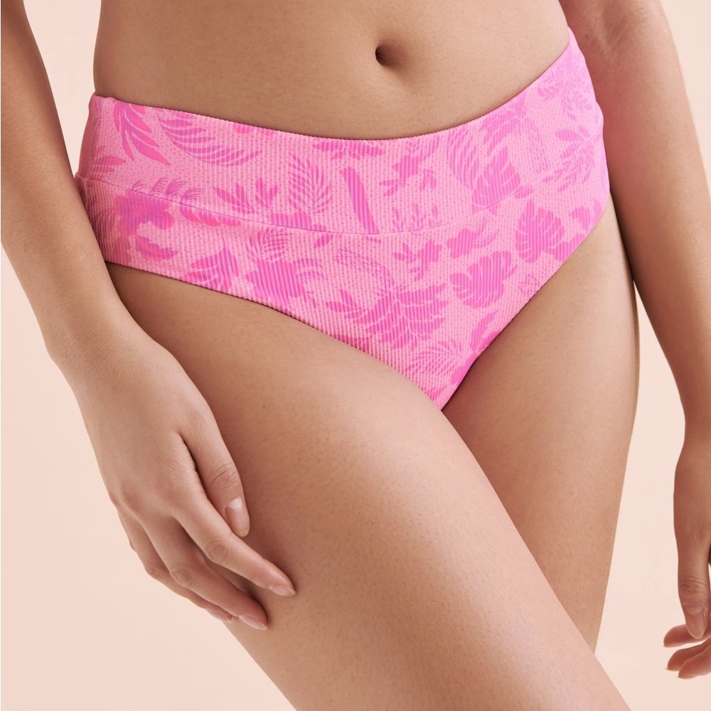 NEW WITH TAGS Kulani Kinis Bathing Suit Bottoms